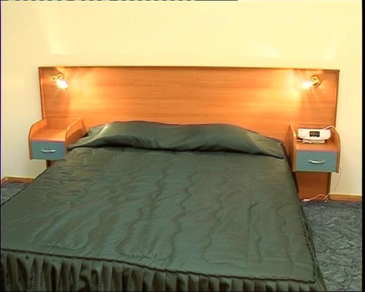 Elbrus Hotel Pazardzhik Kamer foto